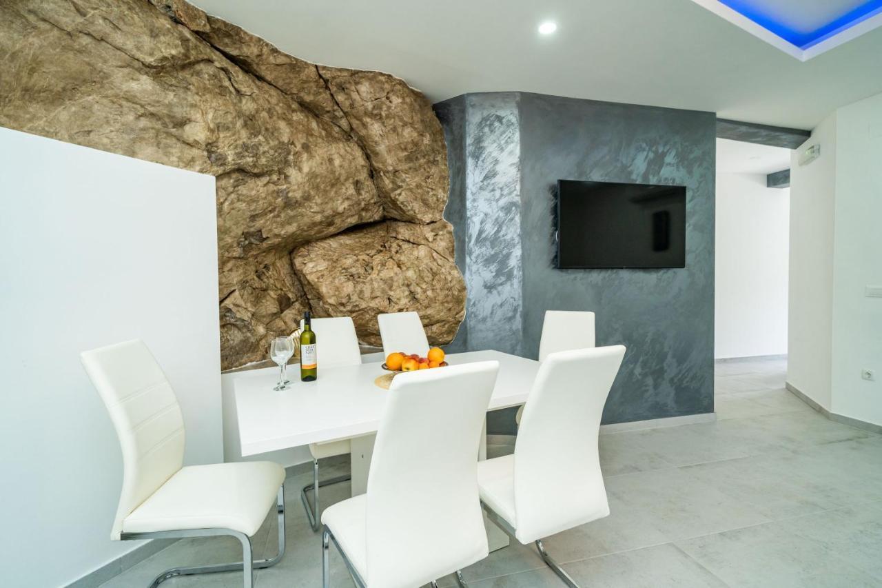 Hidden Gem Apartment Molunat Luaran gambar